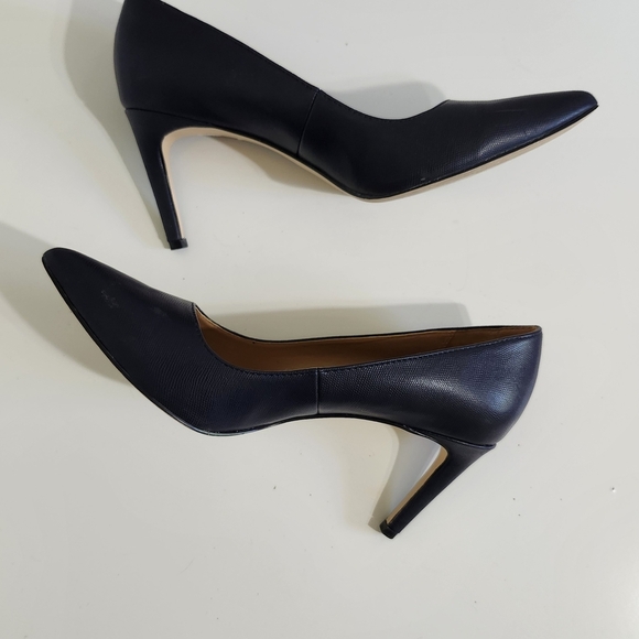 Calvin Klein Women Navy Stiletto Heels Pumps Sz 7 Office Career Work Dress Shoes - Picture 2 of 10